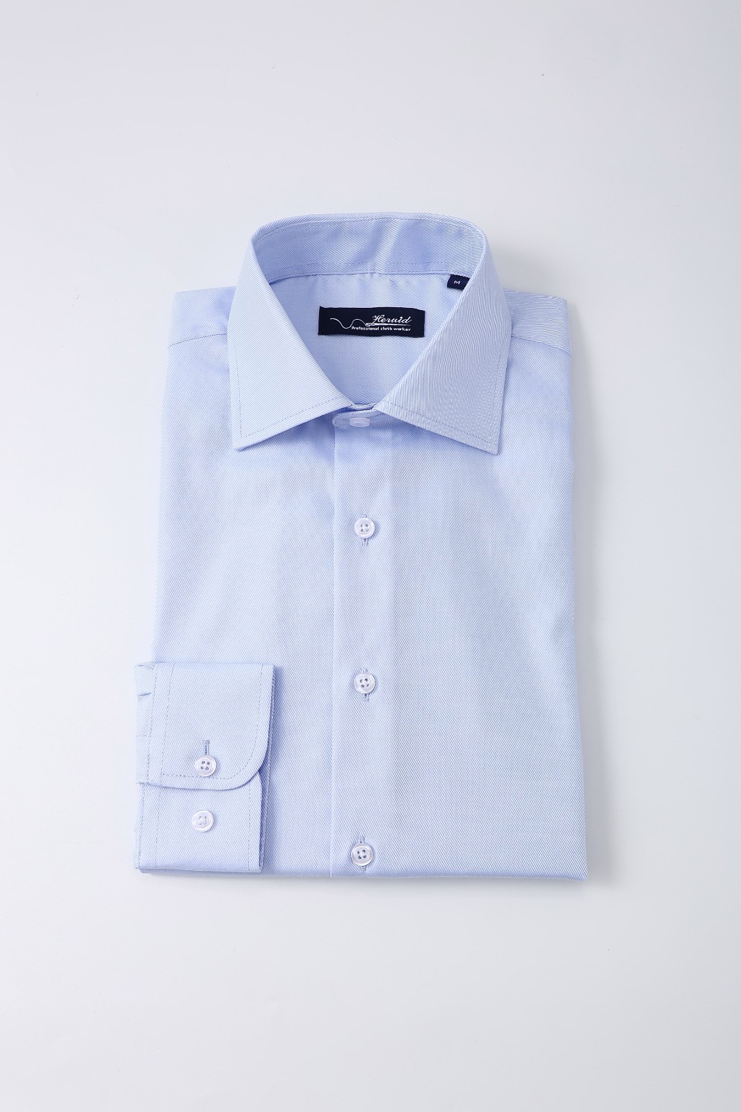 Men light blue business formal long-sleeved shirt